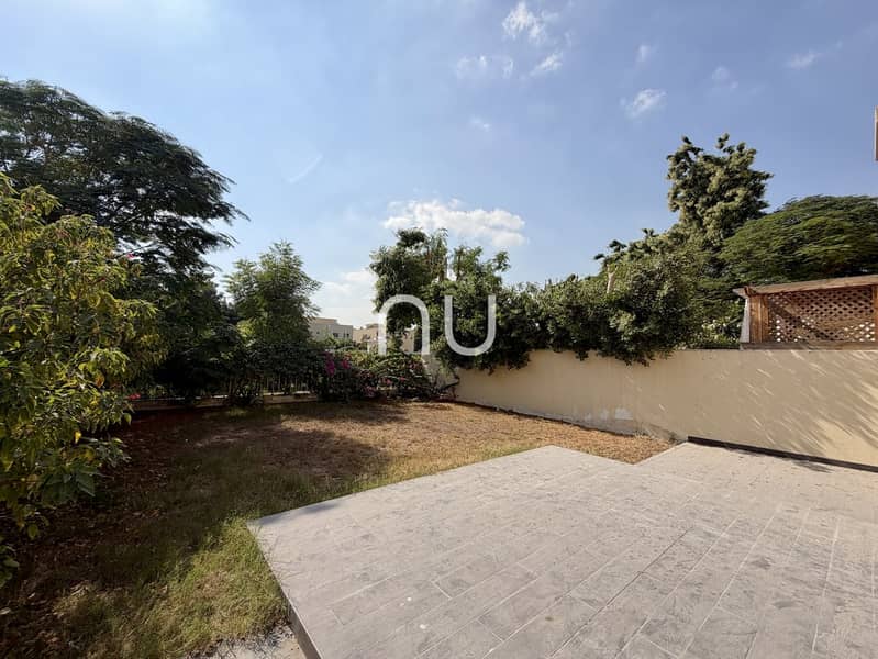 Type 3E | Lake View | Well-Maintained | Vacant - Image 7