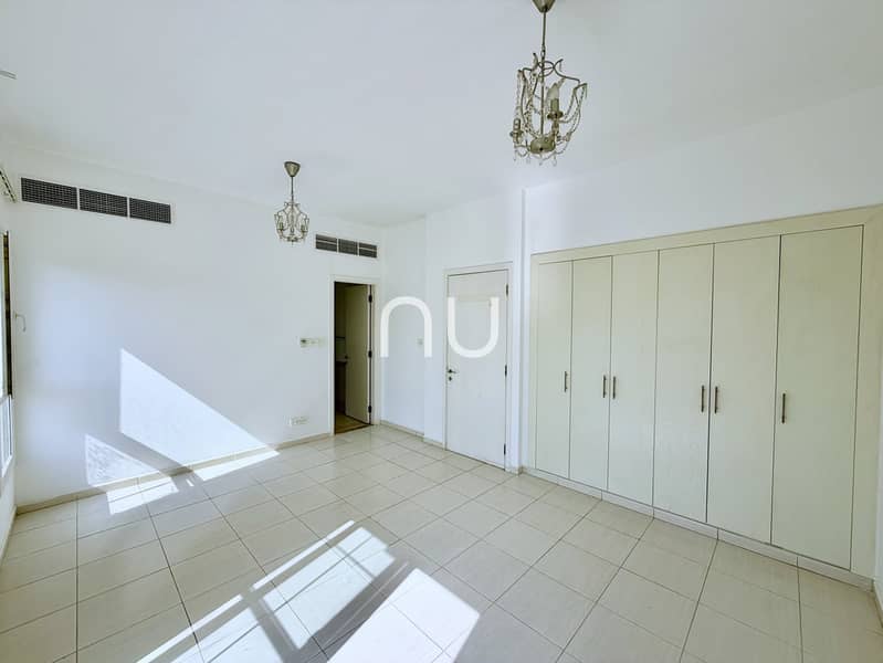 Type 3E | Lake View | Well-Maintained | Vacant - Image 17