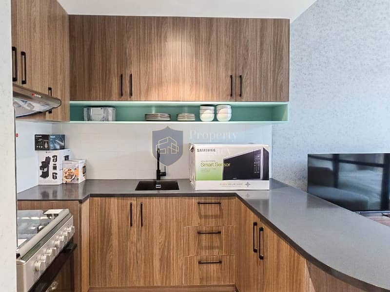 Upgraded London Style | Furnished | Last Price