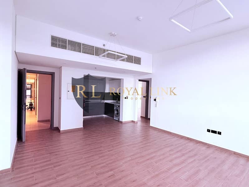 Multiple Cheques | Spacious Layout | Vacant in Jan