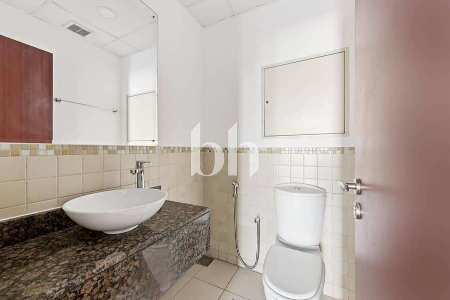 Spacious | 3 Bedroom Apartment | Unfurnished - Image 7