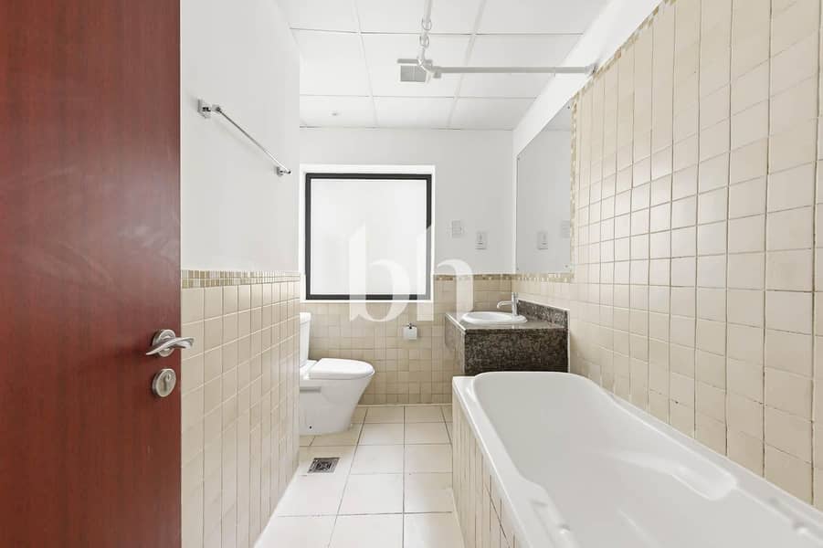 Spacious | 3 Bedroom Apartment | Unfurnished - Image 12