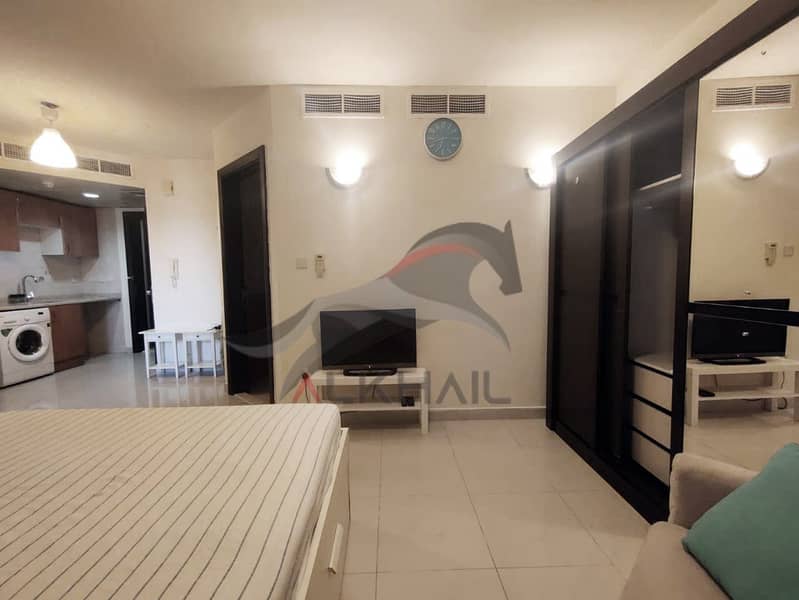 Upgraded | Modern and Luxurious | Bright | Rented