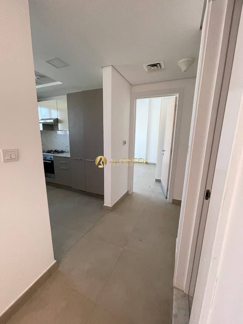 2BHk Apartment | Huge Layout | Prime Location - Image 9