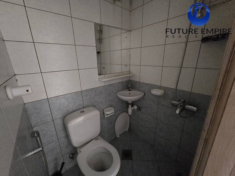 Chiller Free. Huge 3Bhk. Maid Room. Gym Pool Kids Play Area - Image 12