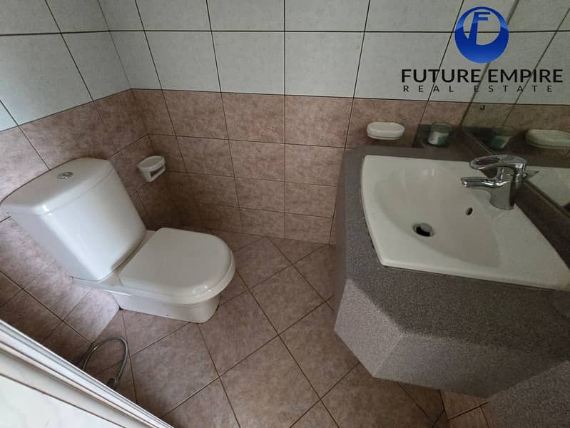 Chiller Free. Huge 3Bhk. Maid Room. Gym Pool Kids Play Area - Image 13