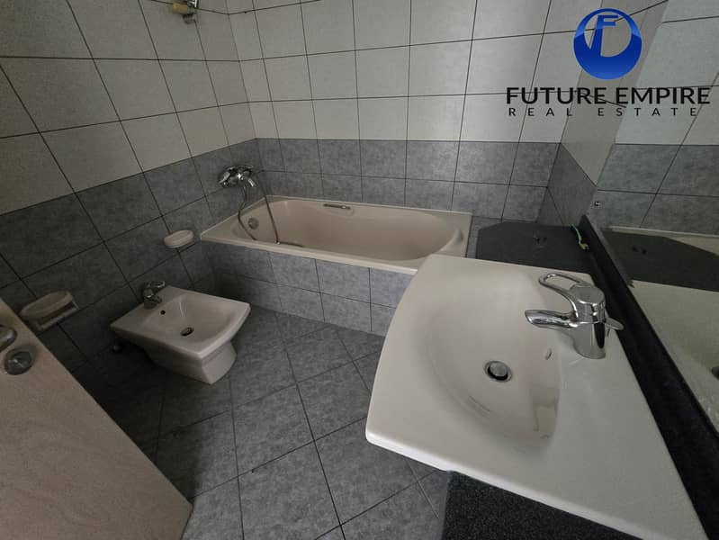 Chiller Free. Huge 3Bhk. Maid Room. Gym Pool Kids Play Area - Image 15