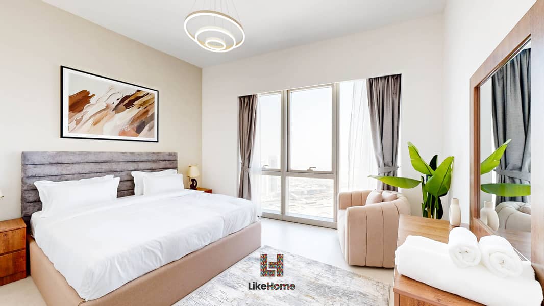 NEW YEARS WITH BEST VIEW IN DUBAI - PRICE CAN BE NAGOTIABLE -Offer for Grande Apartment | Balcony View of Burj Khalifa - Image 6