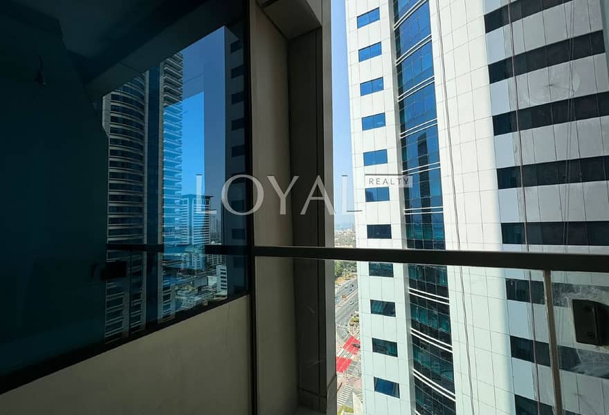 READY TO MOVE l HIGH FLOOR l WELL MAINTAINED - Image 15