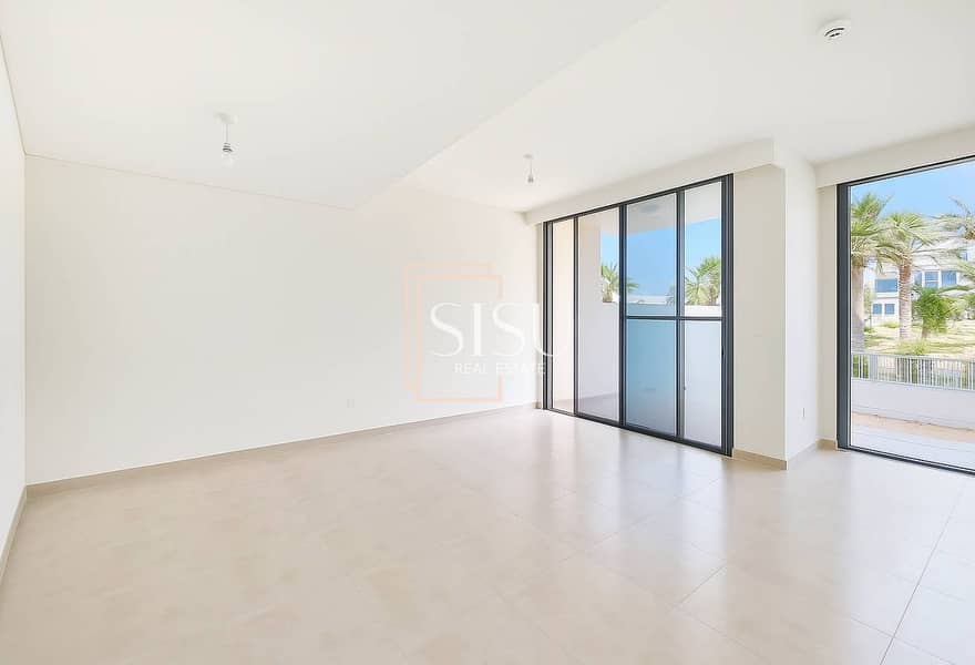 Exclusive | Park Facing | Single Row - Image 9