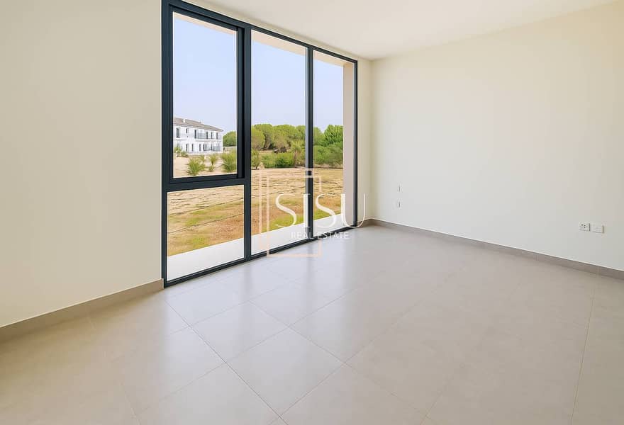 Exclusive | Park Facing | Single Row - Image 10