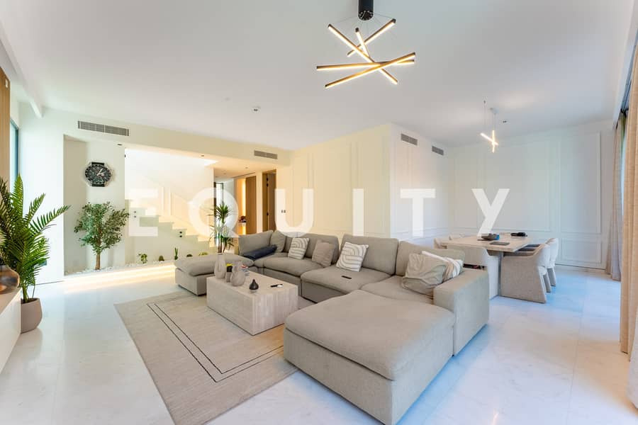 Vacant | 10m Pool | Upgraded | Single Row - Image 7