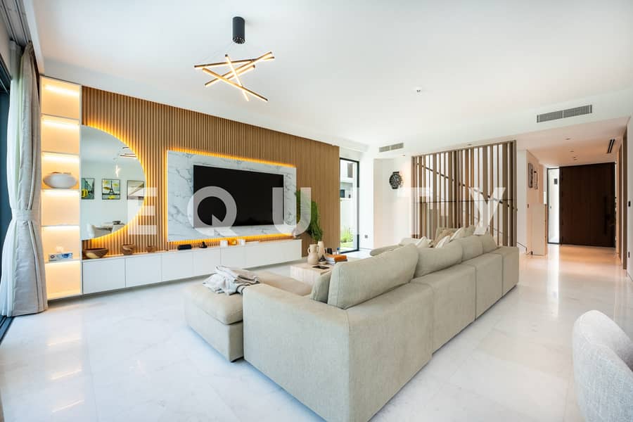 Vacant | 10m Pool | Upgraded | Single Row - Image 16