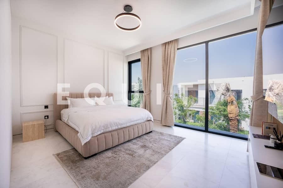 Vacant | 10m Pool | Upgraded | Single Row - Image 21