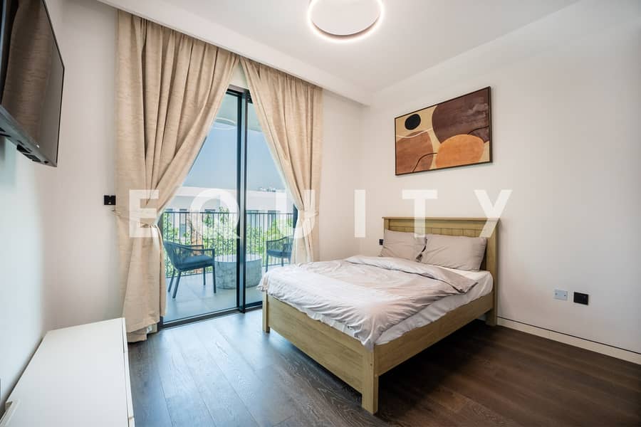 Vacant | 10m Pool | Upgraded | Single Row - Image 22