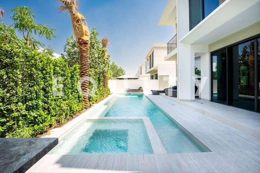 Vacant | 10m Pool | Upgraded | Single Row - Image 24