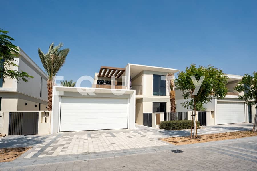 Vacant | 10m Pool | Upgraded | Single Row - Image 26