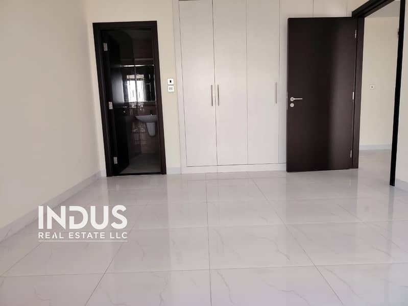 Near Metro | Vacant | Best To Invest or Self-use - Image 7