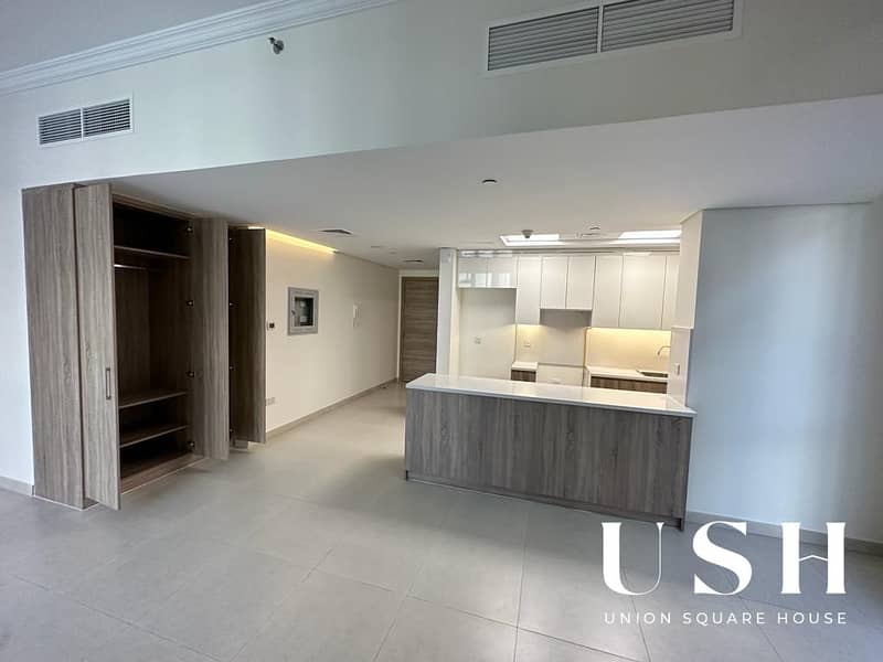 Large Studio| Great Community| Rented