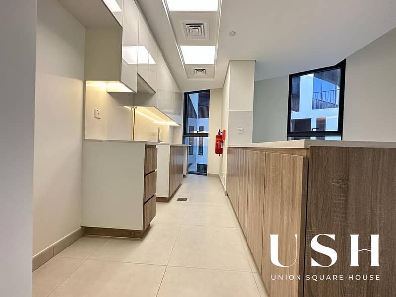 Large Studio| Great Community| Rented