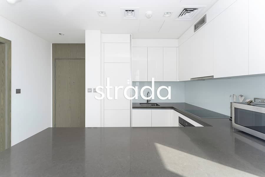 Semi Furnished | Corner Unit | High Floor - Image 18