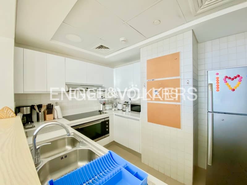 Stunning Sea View | Furnished | Prime Location - Image 6