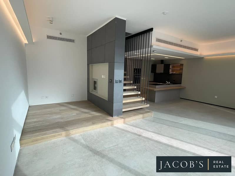 Very Spacious | Luxurious | Prime Location