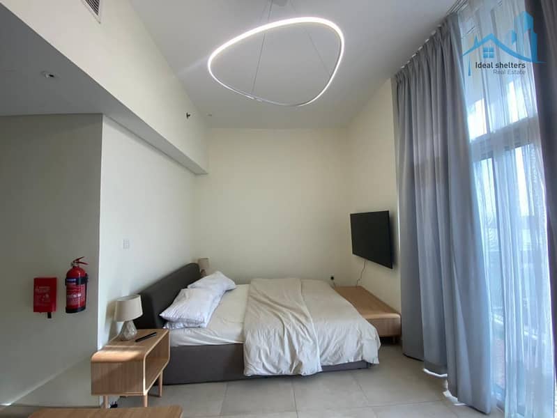 Fully furnished studio Chiller free ready to move In