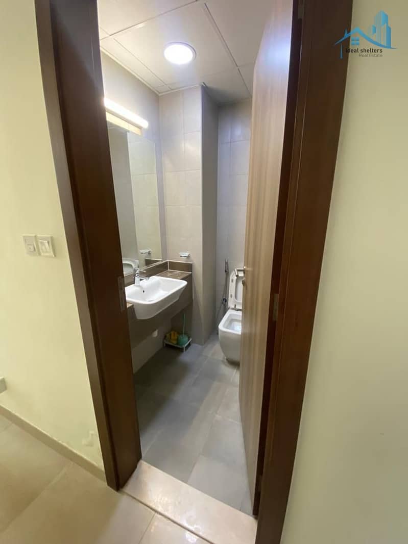 Fully furnished studio Chiller free ready to move In - Image 6