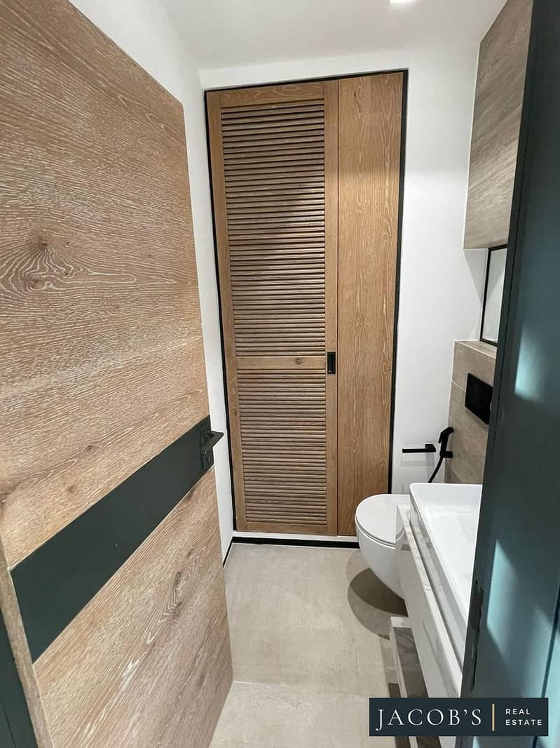 Very Spacious | Luxurious | Prime Location - Image 18