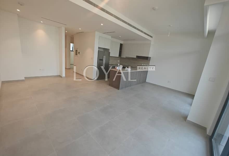 G+1 | Biggest Plot | On the Park