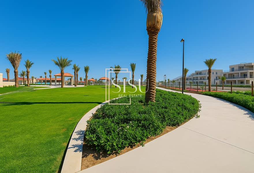 Brand New | Directly on Park | Single Row - Image 18