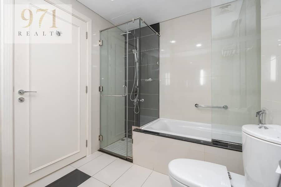 Beautifully designed | Fully Furnished | 1 BR | Downtown - Image 8