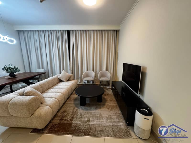 Fully Furnished I Prime Location I Vacant