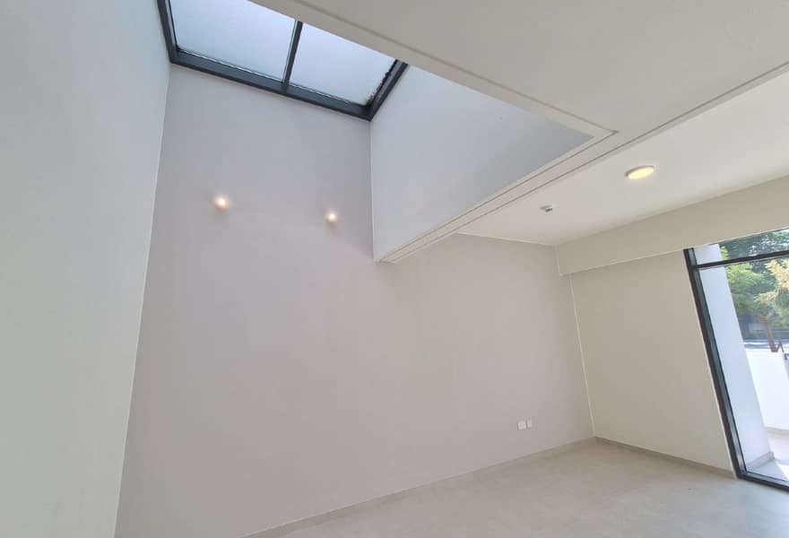 Skylight | Single Row | Vacant Now