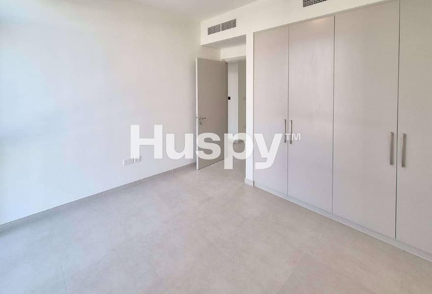 Skylight | Single Row | Vacant Now - Image 14