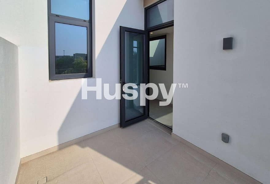 Skylight | Single Row | Vacant Now - Image 16