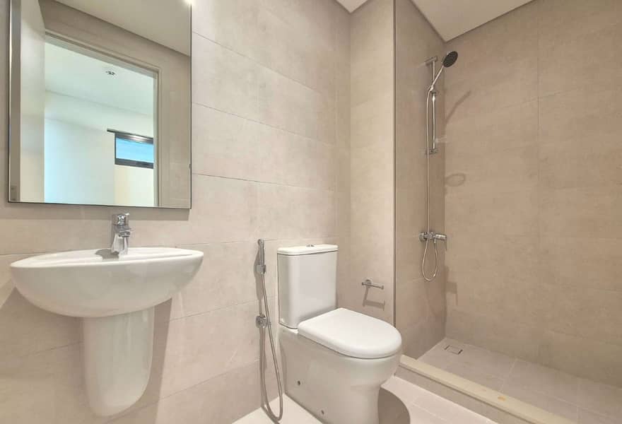 Skylight | Single Row | Vacant Now - Image 20