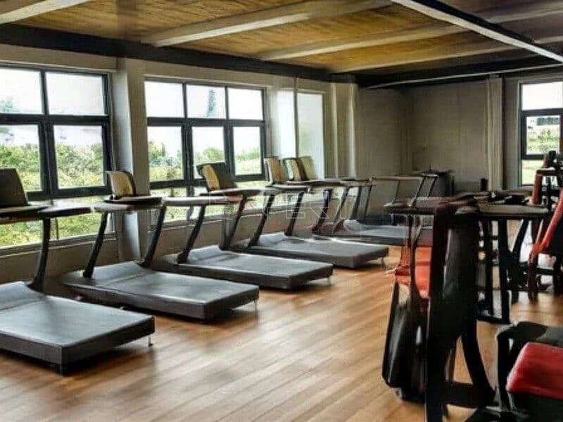 Park & Community Views | Open Layout | Modern Design - Image 8