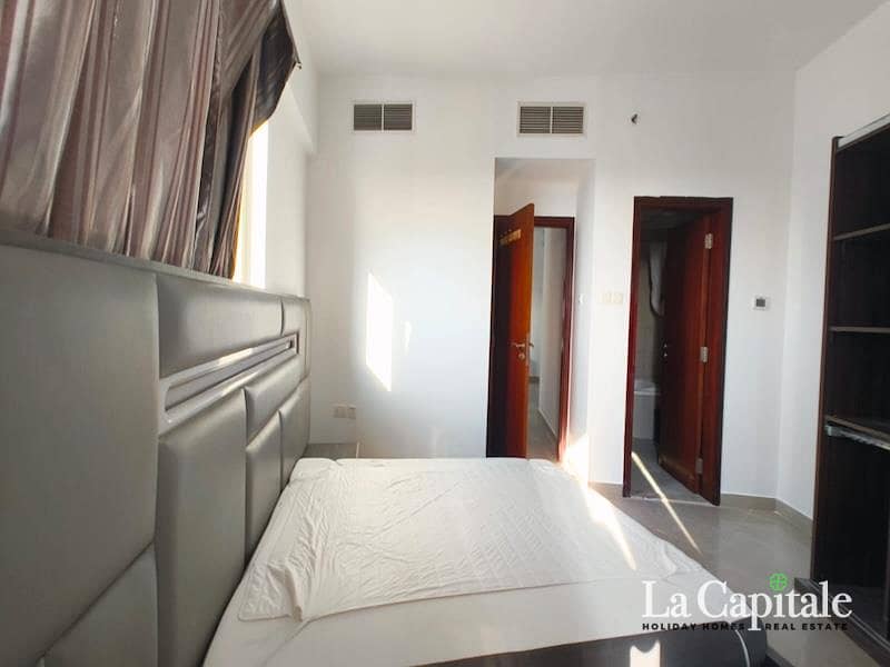 Vacant | Spacious| Furnished | Marina Skyline View - Image 11