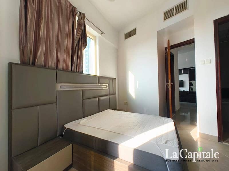 Vacant | Spacious| Furnished | Marina Skyline View - Image 12