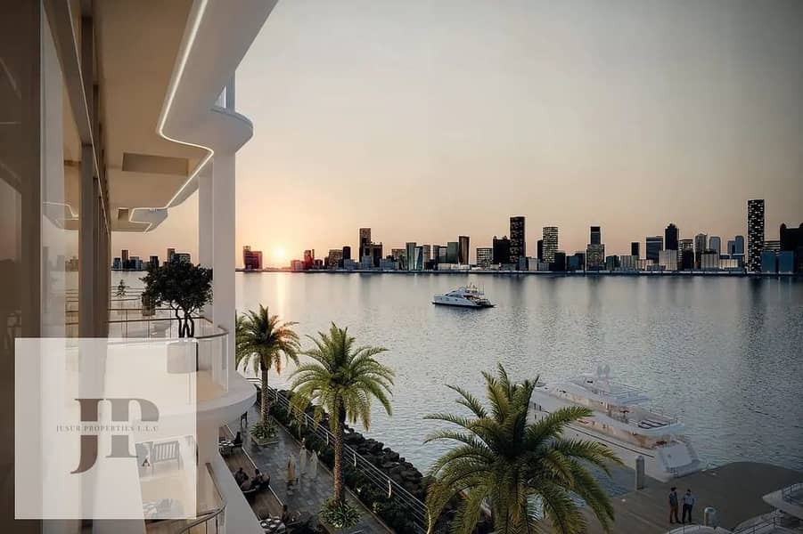 Direct to sea - spacious layout - luxurious living - high ROI