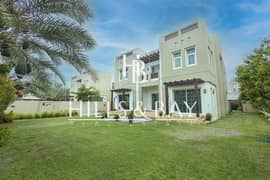 فیلا في نسيم،مدن 5 غرف 400000 درهم - 11937255