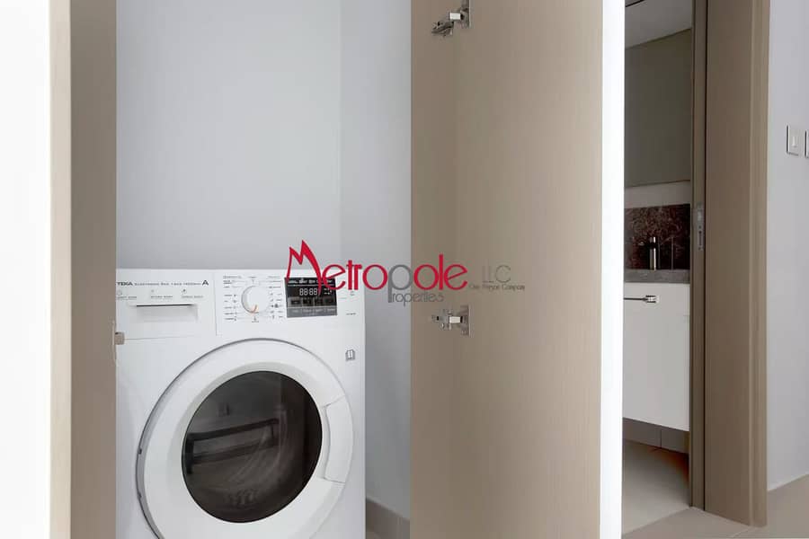 MID FLOOR | FULLY FURNISHED | READY TO MOVE