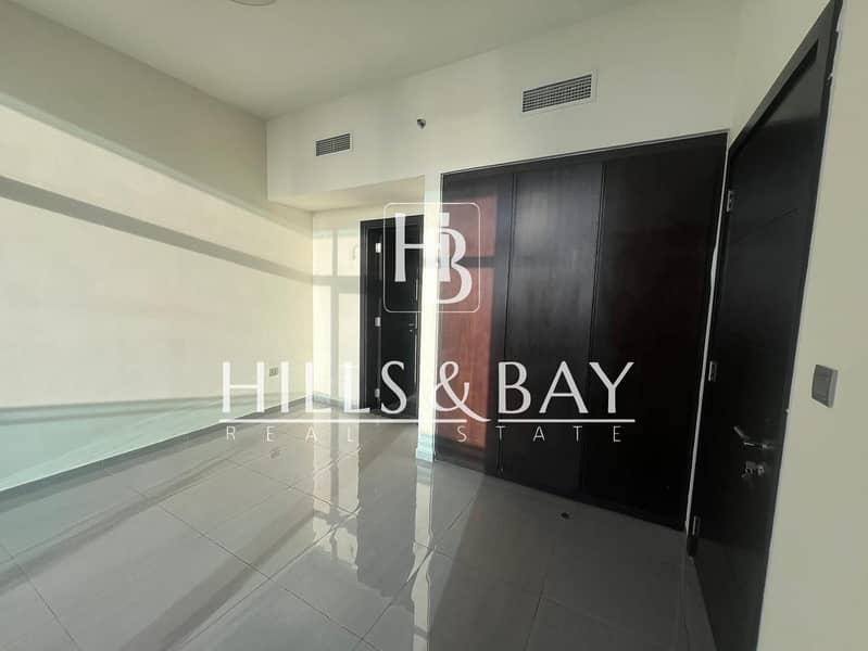 HIGH FLOOR I DUBAI SKYCRAPER VIEW I VACANT - Image 12