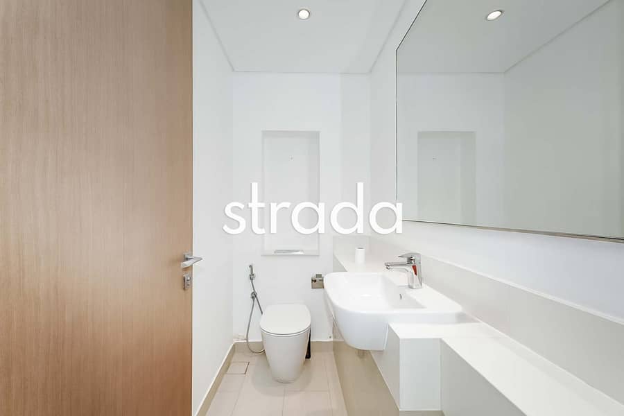 Creek Marina View | Semi Closed Kitchen | Vacant - Image 11