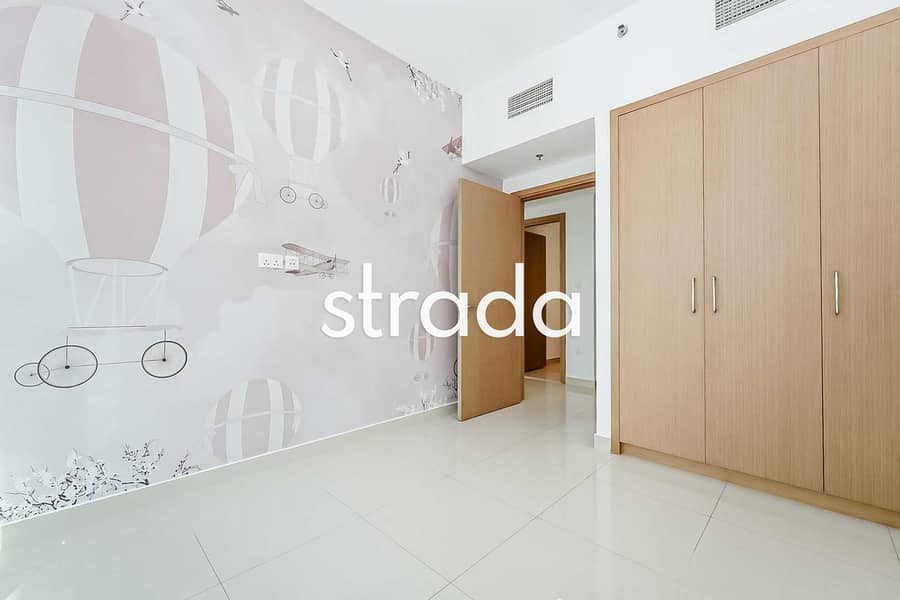 Creek Marina View | Semi Closed Kitchen | Vacant - Image 14