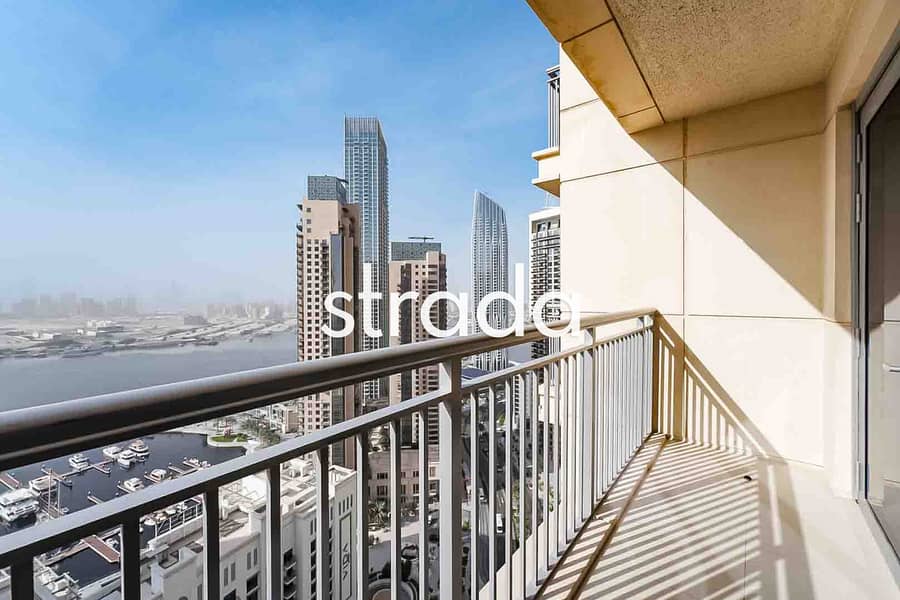 Creek Marina View | Semi Closed Kitchen | Vacant - Image 27