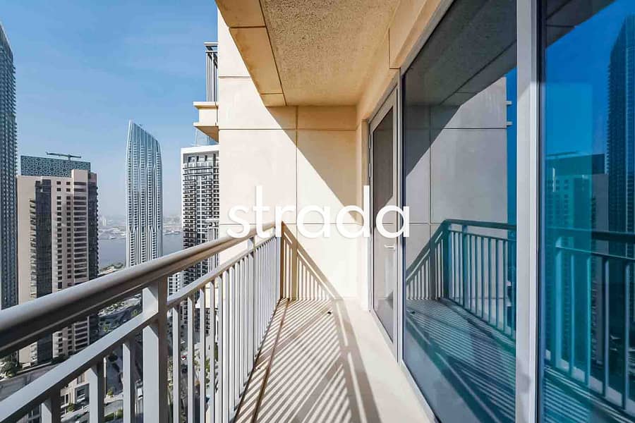 Creek Marina View | Semi Closed Kitchen | Vacant - Image 28