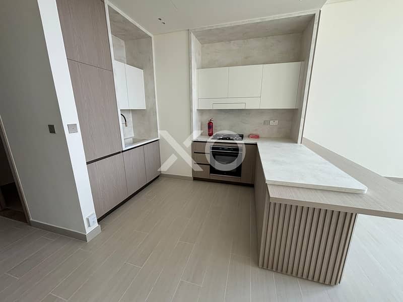 BRAND NEW | MUST SEE | BINGHATTI